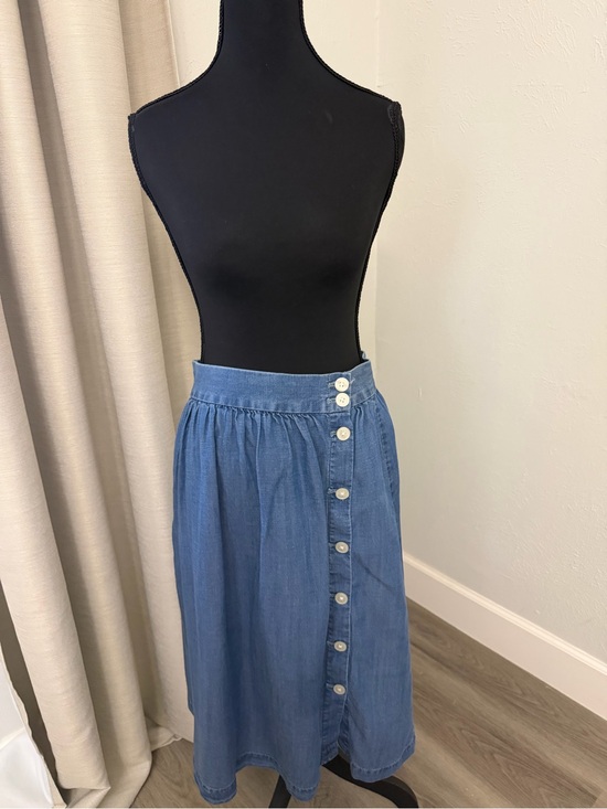 LOFT Dresses & Skirts - LOFT Blue Button-Front Denim Midi Skirt